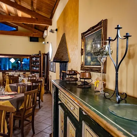 Il Borgo Sul בית חווה פיצו