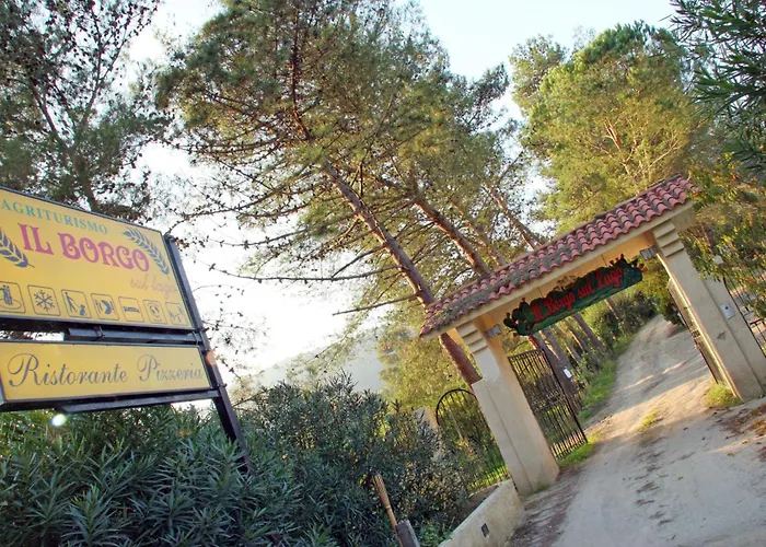 Il Borgo Sul Alojamento de Turismo Rural *